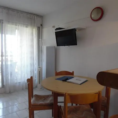 Renove 4 Pers Face Avec Parking Et Climatisation - Fr-1-696-126 Canet-en-Roussillon