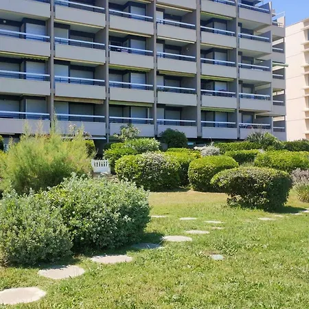 Renove 4 Pers Face Avec Parking Et Climatisation - Fr-1-696-126 * 卡内