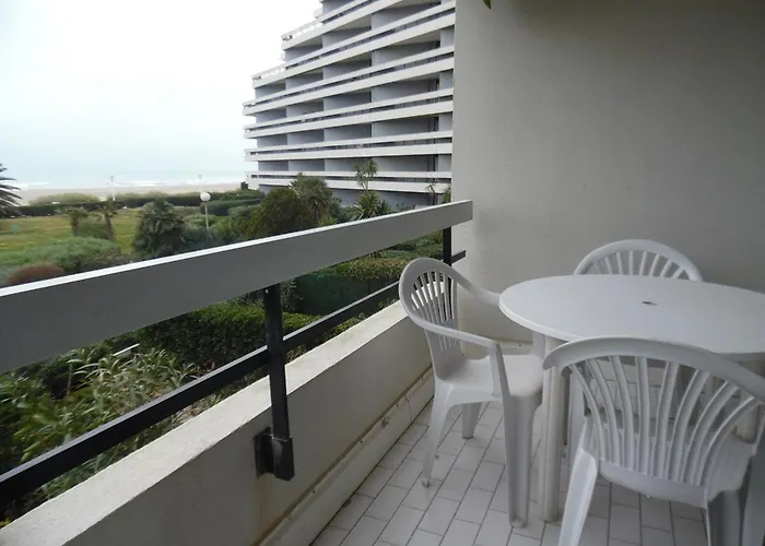 Renove 4 Pers Face Avec Parking Et Climatisation - Fr-1-696-126